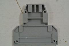 LOT OF 74 Phoenix Contact Cat: DG-UKK 3/5 End Barriers GREY