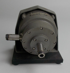 Weinschel Engineering Model 933 – 500MC Dial Variable Attenuator – Untested