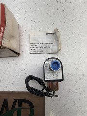 NEW HONEYWELL 71315SN2KNJ1N0C111P3 SKINNER VALVE 120VA60Hz 125PSI