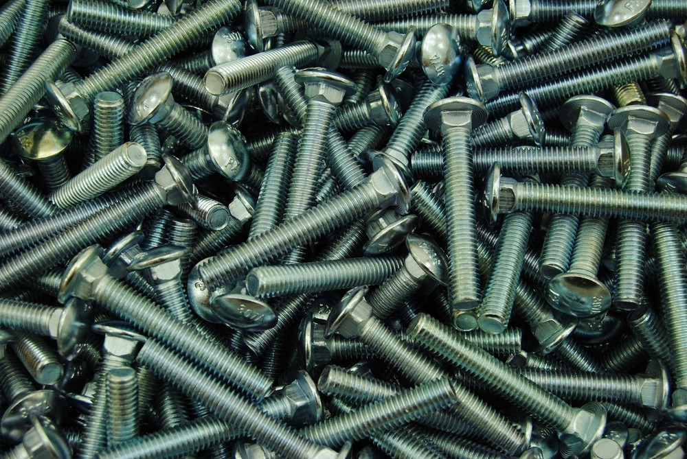 (70) Carriage Head Bolt 3/8-16 x 2-1/2″ Zinc Plated 307A
