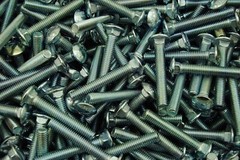 (70) Carriage Head Bolt 3/8-16 x 2-1/2″ Zinc Plated 307A