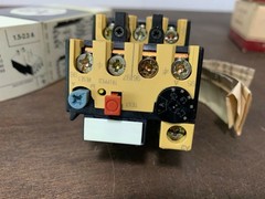 One (1) Allen Bradley 193-BSB22 Bimetallic Overload Relay 1.5-2.3A, NOS