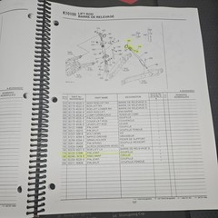 KUBOTA Model B3350 Illustrated parts list and Workshop manual