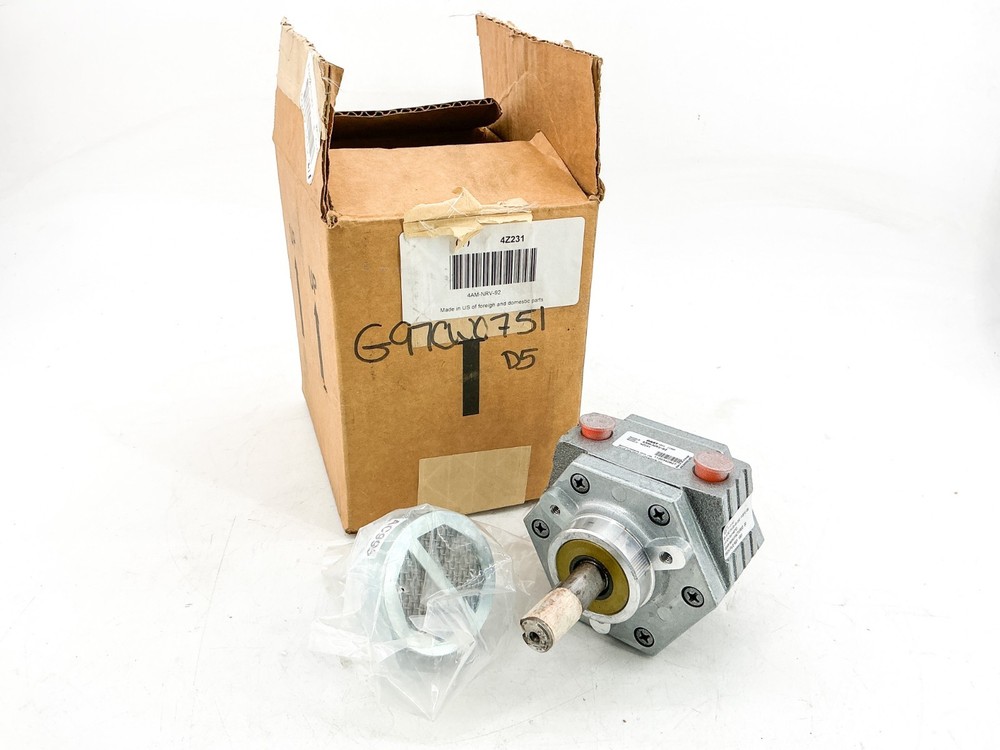 New Gast 4AM-NRV-92 Air Motor 1.7HP 35IN Torque 3000RPM 4Z231