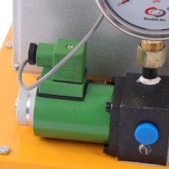 LABLT Electric Hydraulic Pump, 10000 PSI 750W 8L Capacity for Punching/Bending