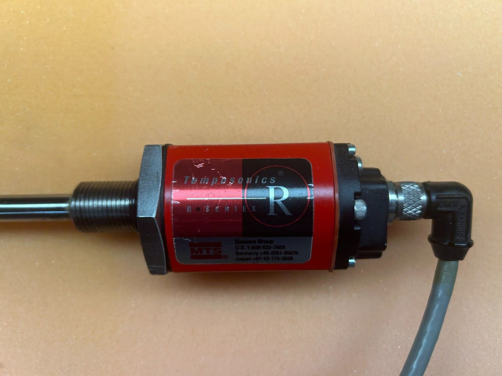MTS Temposonics R Series RHT0060URG01V01 w/ Crouse-Hinds cable