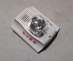 System Sensor Model P2W Fire Alarm Horn Strobe Wall White