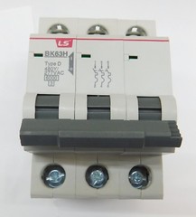 30 Amp LSis 3 Pole Din Rail MCB Circuit Breaker UL1077 10kA @ 480V; 6kA @ 240V