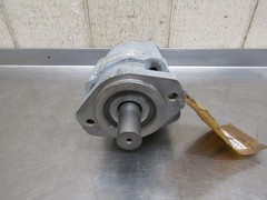 Parker Commercial M15H901LEAB-07-11 Hydraulic Gear Motor 1.55 cu.in 4 – 11 HP