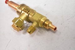 Diamondback BV14BBSI Refrigeration Ball Valve Full Port 800 PSIG Brass HVAC USA