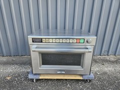 Panasonic Pro 2 Sonic Steamer Microwave | NE-3280 3200 Watt 208/240 1 Phase