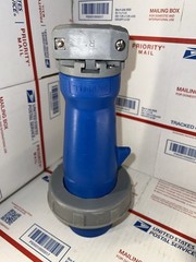 HUBBELL HBL560P9W 60A 120/208VAC PIN&SLEEVE PLUG 4P5W W/BUSHING *USED* ⚡️💥🔥