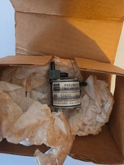 Barber-Colman AK-51632 Pneumatic Relay Direct Acting HVAC NOS OEM USA