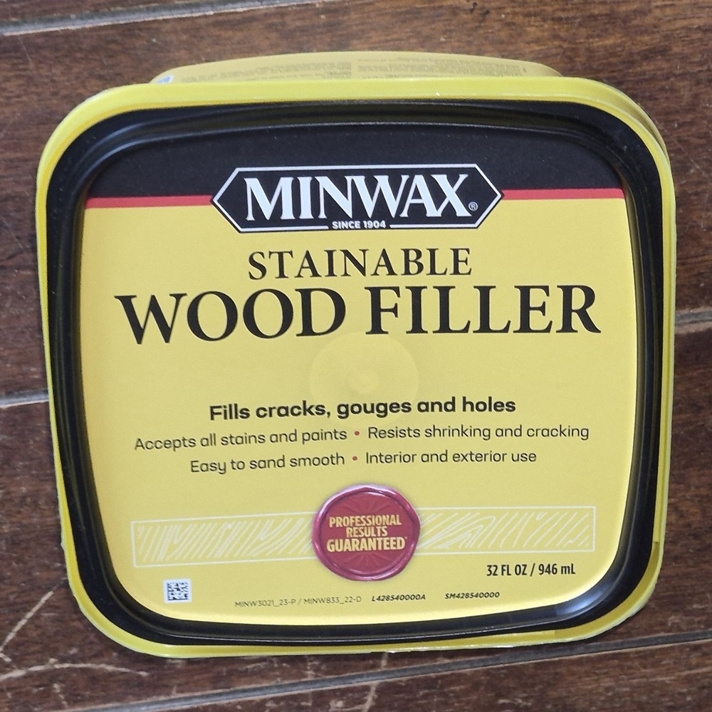 Minwax Stainable Wood Filler *Interior & Exterior Use (32 fl. oz. Tub)