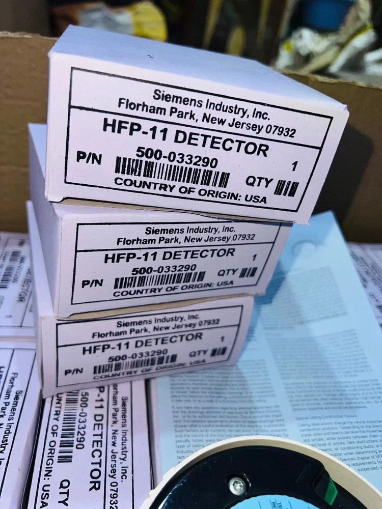 30pc lot SIEMENS HFP-11 FIRE ALARM SMOKE/HEAT DETECTOR Free Express Shipping