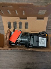 Stenner 170DM3 220V Dual Head Metering Pump 80 GPD 25 PSI Open Box