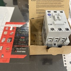 ALLEN. BRADLEY. 100-C30L10. 208-220-240AC