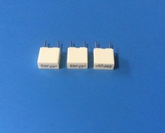 10x R82DC3470AA60J ARCOTRONICS CAPACITOR 0.47UF 63VDC 5% FILM RADIAL .47J63