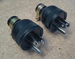 2 New 20A 125V Male Round Rubber Plugs Industrial (2-Flat 1-Round) Free US Ship