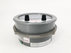 New Dwyer 3000MR-25MM Photohelic Pressure Gauge 25mm-H2O 1/8″ NPTF 102923-00