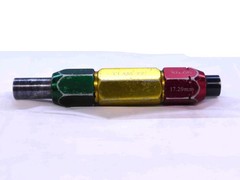 16.800 & 17.200 CL ZZ mm PIN PLUG GAGE GO NOGO 17.000 -.200 17 .6614 16.80 17.20