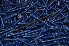 (150) Phillips Flat Head 1/4 x 2-3/4 Concrete Masonry Screws Tapcon Anchor & Bit