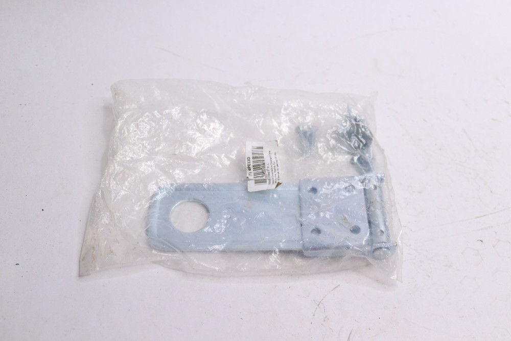 Conventional Rotating Eye Hasp Zinc Plated 63/64″H x 1-1/2″W x 6″L 4PE33