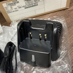 Vertex Desktop Rapid Charger CD-34 for Handheld Radio Output 8.4V DC