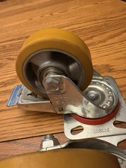 Set 4 HD Swivel Plate 3″ Diam Polymer Casters Yellow Wheels w/Foot Brake Italy