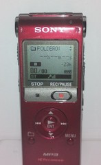 Sony ICD-UX200 Stereo Digital Voice IC Recorder USB MP3 Red TESTED