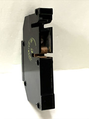 T30 Zinsco GTE Sylvania 1P30A 120VAC Plug-in / Feed-thru Breaker T130 Green