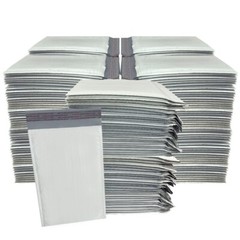 UOFFICE 250 Poly Bubble Mailer Bags 5×10″ – #00 Pouches Envelopes White Self-Sea