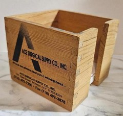 ACE SURGICAL PROMO SQUARE WOOD DESK TOP STICKY NOTE HOLDER DISPENSER STORAGE BOX