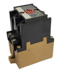 Allen Bradley 700-P400A24 Solid State Relay
