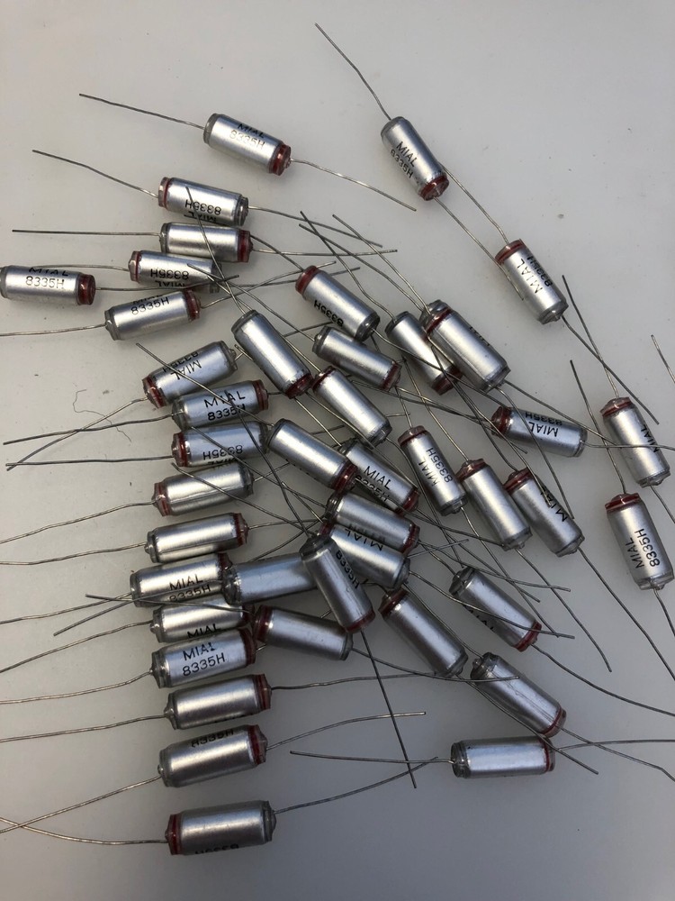 2 pcs MIAL Polystyrene Capacitor 8335H 8335pF 3% 160V(red band), Close to 8200pF
