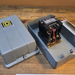 NEW Square D 8502 Motor Starter Series A Nema Size 1 120V & Steel Box SC02 ☆USA