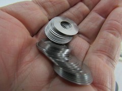 Lot of 100 Thin Spring Steel Flat Shim Washers 5/16″ ID x .707″ OD x .010″ Thick