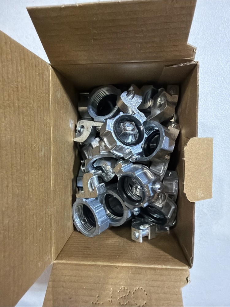 Emerson GBL-200 Zinc, Diecast Grounding Bushing Wire #14 to #4 QTY 25 3/4” !!!!￼