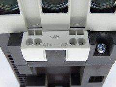 SIEMENS 3RT1045-3BB40 CONTACTOR