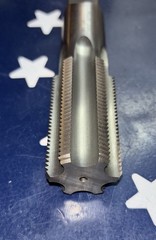 BESLY 1-1/4-12 Bottom Tap NF HS GH6 6FL 1-1/4” -12tpi USA
