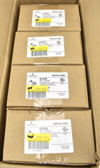 Box of 40 Appleton 4125S 1-1/4in Steel EMT Set Screw Connector Concrete Tight