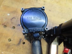 Uline TYPE “C” Pneumatic box/carton stapler uses 32mm X 3/4″ stick staples