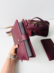 Luxury Leather Gift Set: Notebook, Wallet, Cosmetic Bag, Keychain – Personalized