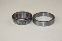 (8) L44643 / L44610 Bearing NEW