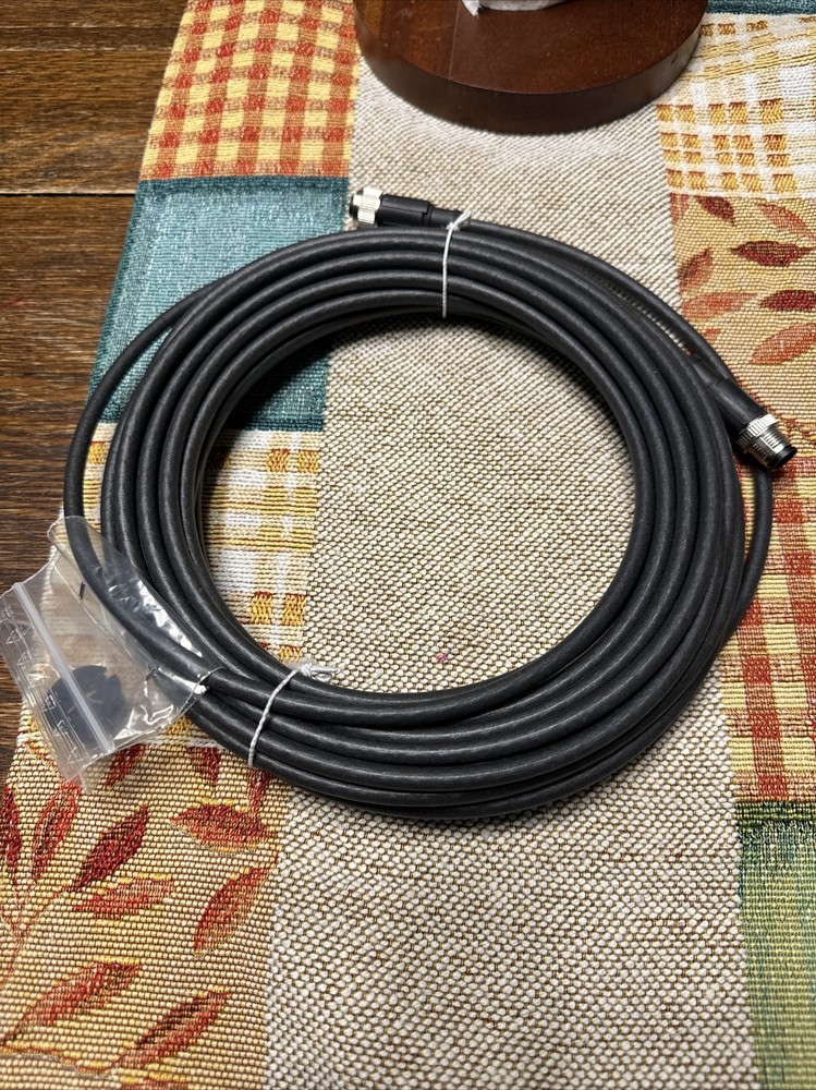 M12 MALE to FEMALE MOLDED CABLE, STRAIGHT 8 PINS BLK PVC 40ft