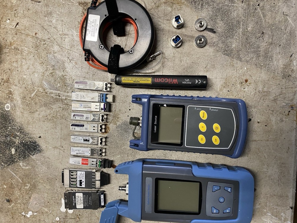 fiber optic power meter and power source