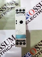 SIEMENS 3RP1531-1AP30 TIMER TIMING 0.5S-10S VOLTAGE 220VAC/24VDC FAST SHIPPING