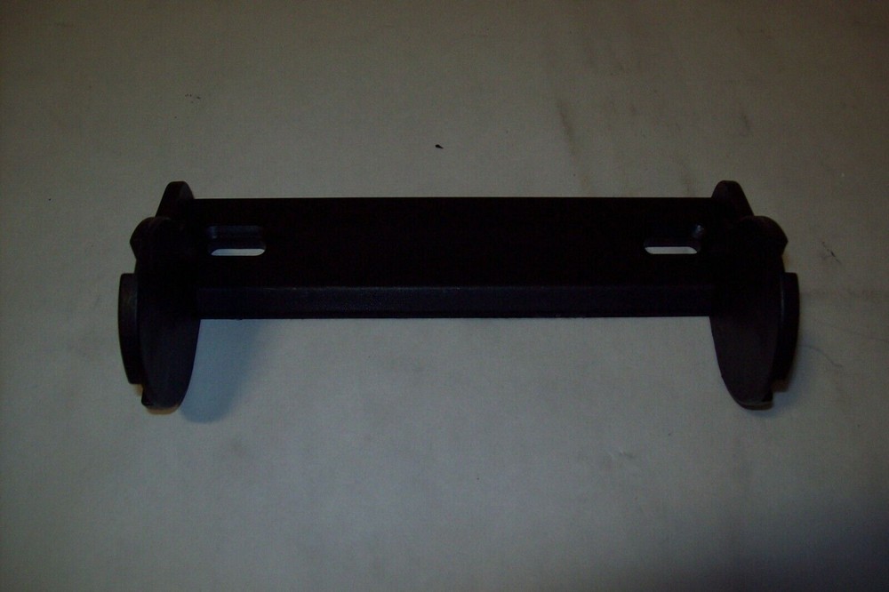 NIFTY LIFT TRACKING BRACKET MALE, PART # P15816 FACTORY OEM PART