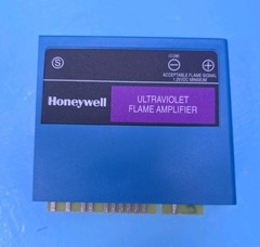 HONEYWELL RM7895-A-1014 S7800A1001 R7849A1023 BURNER CONTROL MODULE