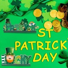 Blulu 2 St. Patrick Table Decorations, Lucky Centerpiece 2 Piece Set